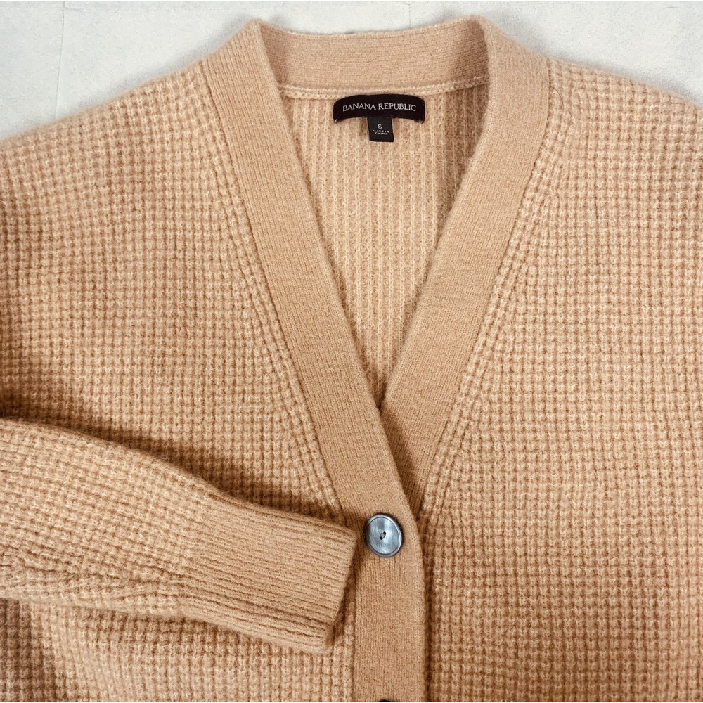 Banana Republic Wool Cardigan Sweater Women's Small Camel Waffle Knit V Neck